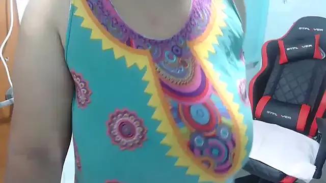 NatalySexxxMilk on StripChat 