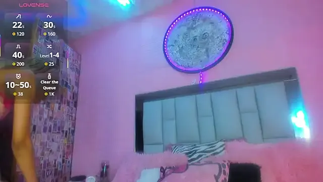 Nicole_Rosales — Naked