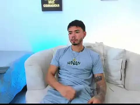 Freechat Niick01_ on StripChat