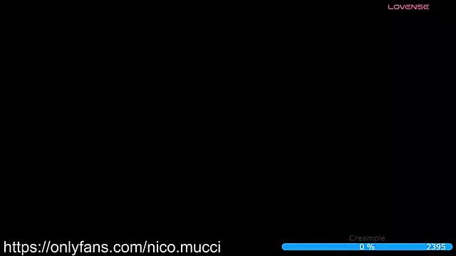 niico_18 on StripChat 