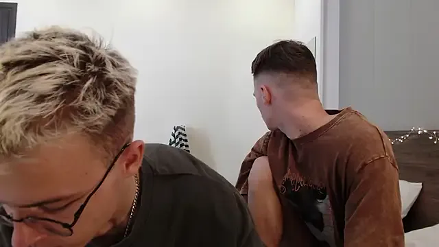 NikiKerryCum — Fuck Show