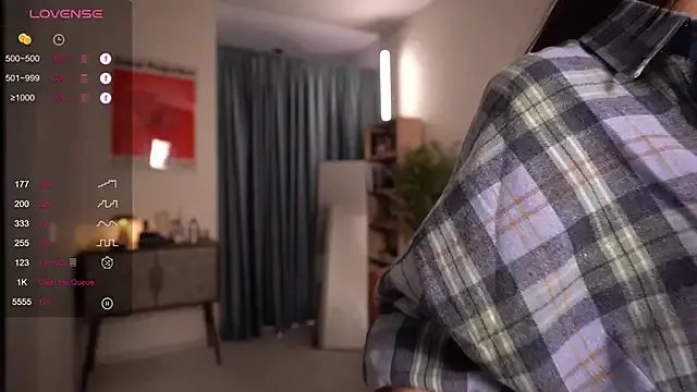 Pheromoon from StripChat