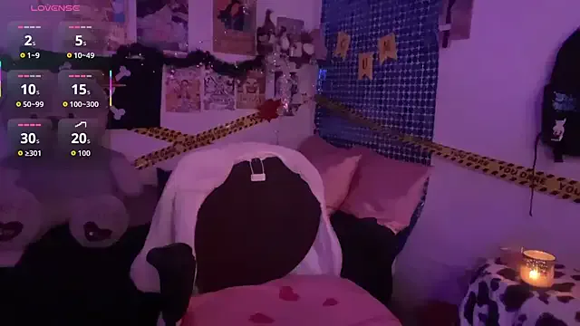 PixelKitty_ on StripChat