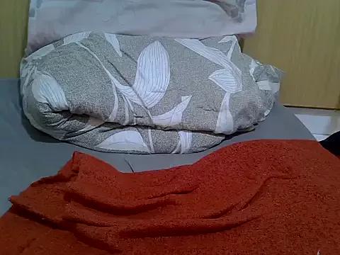 Freechat pretty_brina on StripChat