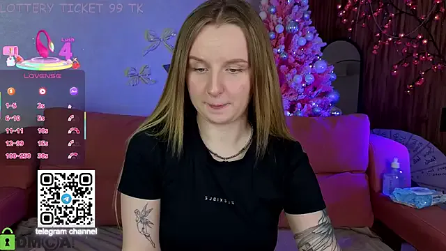 Rina_Panic on StripChat