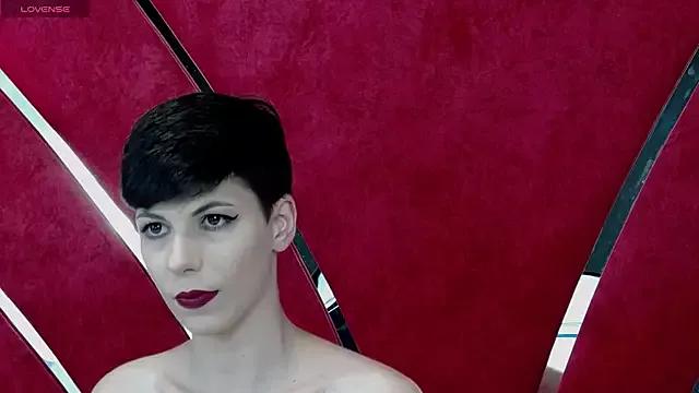 Roxxy_Rouge on StripChat 