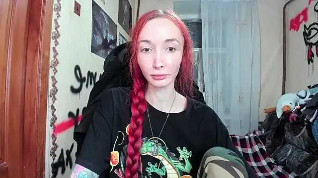 Roxy_Silver on StripChat