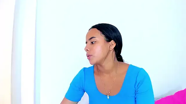 Roxy_Stonee — Blowjob with a lot of saliva