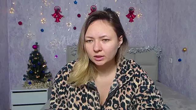 SallyVerda on StripChat 