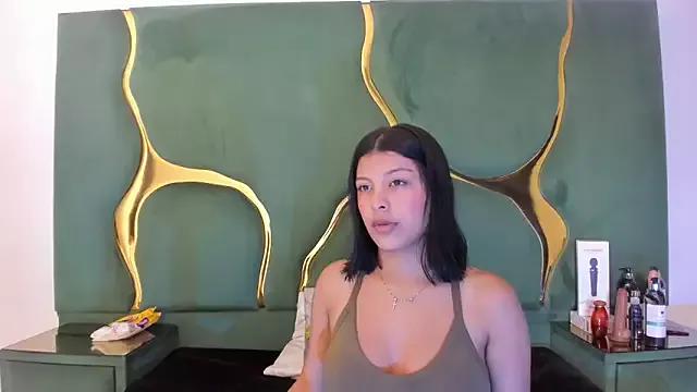 Salmaportman69 from StripChat