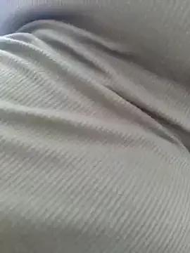 Sara_smiiith211 on StripChat 