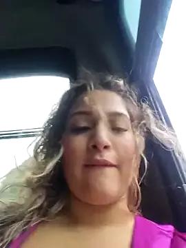 Sara_smiiith211 on StripChat 