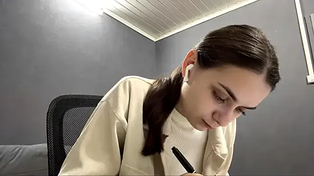 SarahHeadly — make me happy