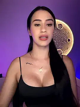 SarahhSmitth1 on StripChat