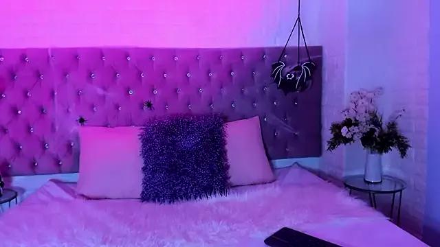 Scarlet_Monroee from StripChat