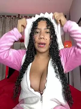 serena_willow on StripChat 