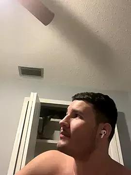 Shaded24 on StripChat