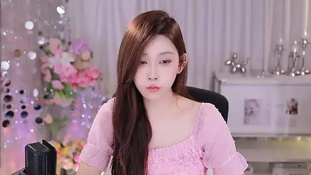 SleepArtist on StripChat 