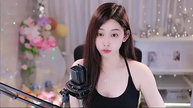 SleepArtist on StripChat 