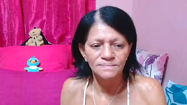 SLUTTYROXY on StripChat