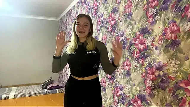 StephanieMarin — flash boobs