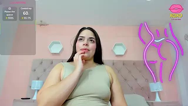 sunnypaytton on StripChat 