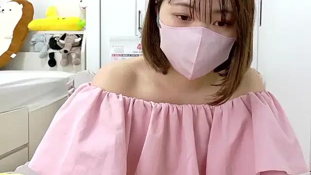 SUZU_ on StripChat 