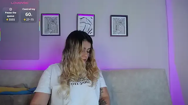 Sweet_Bella_Valery — Fingers in my Pussy 