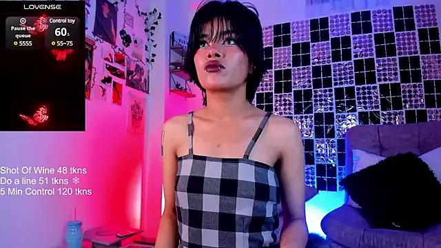 sweet_Samx on StripChat 