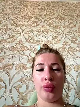 Freechat Tatti-Go on StripChat