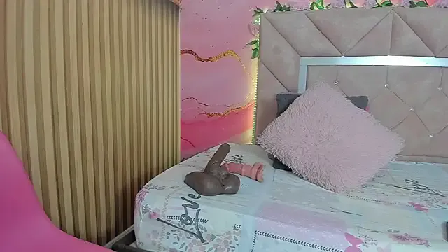 Taylor__cooper from StripChat