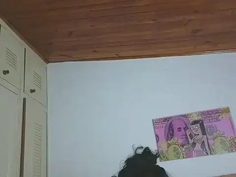 Valery__lovex on StripChat