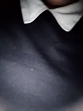 Vanee-23 — Freechat on StripChat