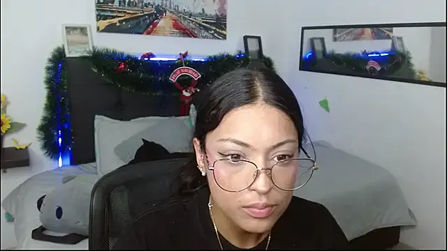 vaness_weet on StripChat