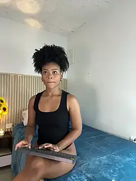 vanestraus on StripChat