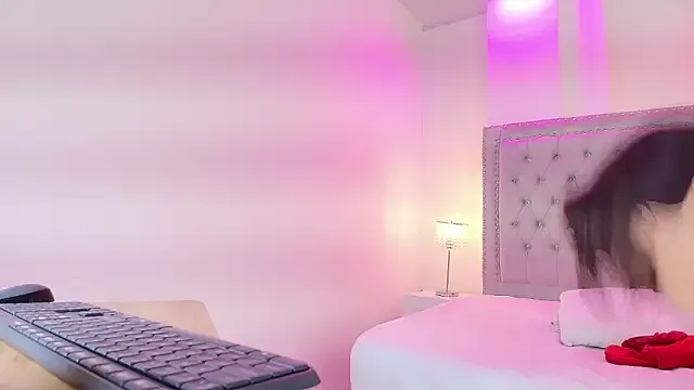 Velora_nigth — fuck my bigpussylips