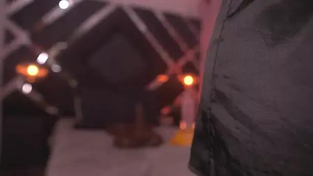 Freechat violeta_aroca on StripChat