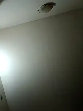 Virgin_Pussy_SquirtPVT from StripChat