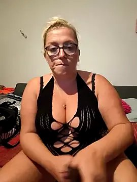 winniess40 on StripChat 