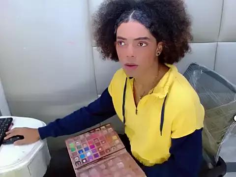 WinnyBarness from StripChat