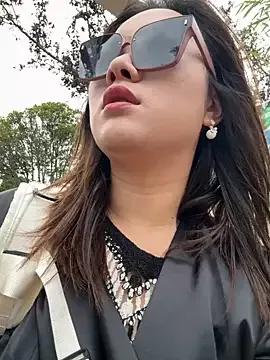 Freechat xixi_mm on StripChat