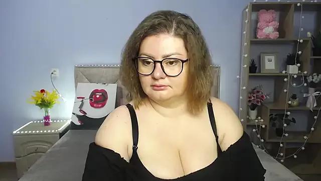 ZannaDreil on StripChat 